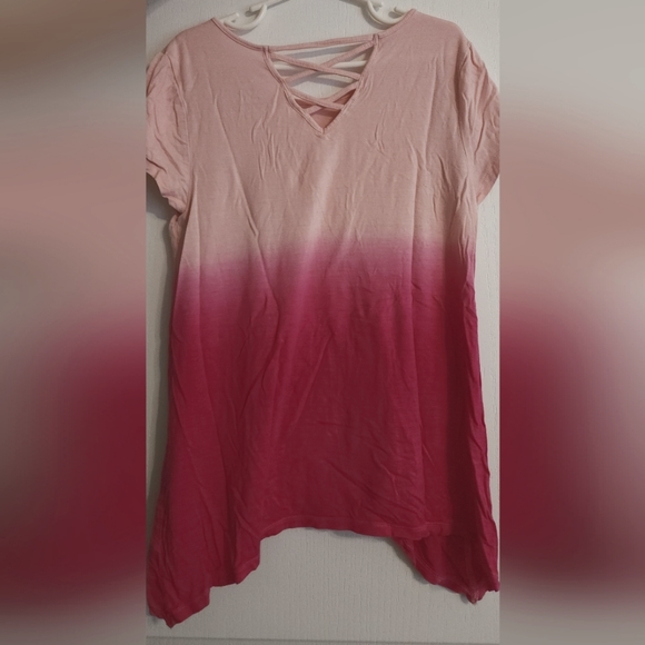 Justice pink ombre shirt with flip sequin pocket and criss-cross back - Picture 3 of 3